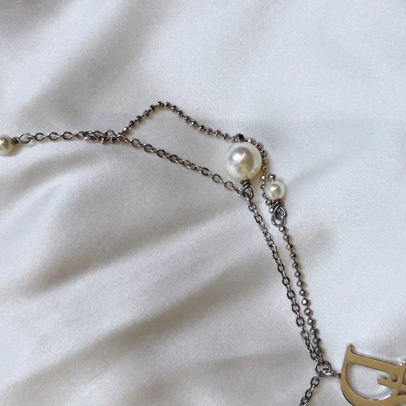 Dior Necklace - Picture 15 of 16